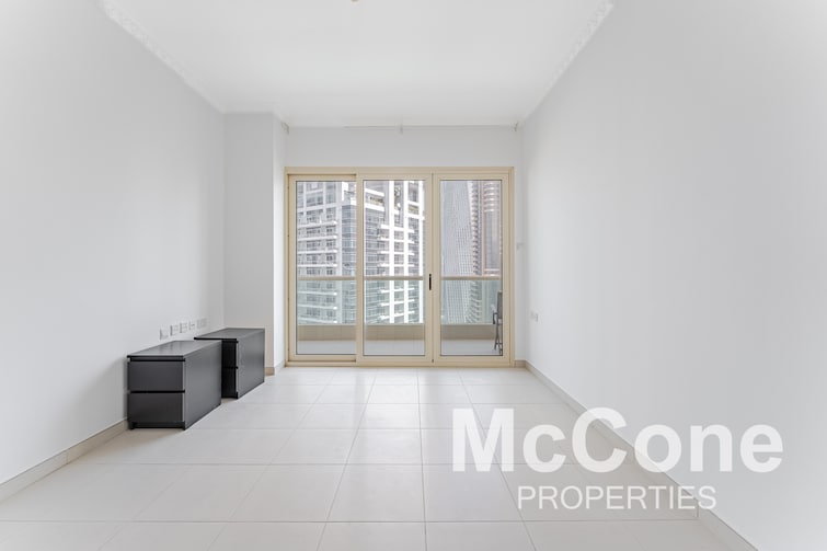 The Royal Oceanic Apartment for Rent, Dubai Marina, Dubai