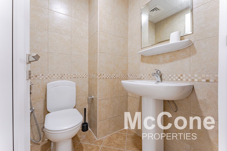 The Royal Oceanic Apartment for Rent, Dubai Marina, Dubai