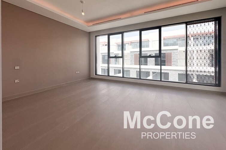 The Legends Townhouse for Rent, DAMAC Hills, Dubai