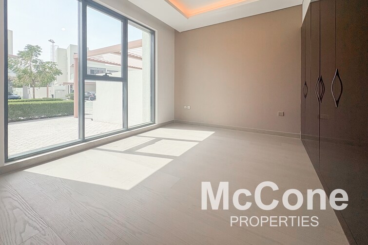 The Legends Townhouse for Rent, DAMAC Hills, Dubai