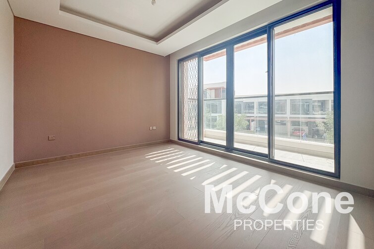The Legends Townhouse for Rent, DAMAC Hills, Dubai