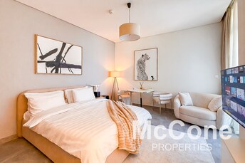 Peninsula One Apartment for Rent, Business Bay, Dubai