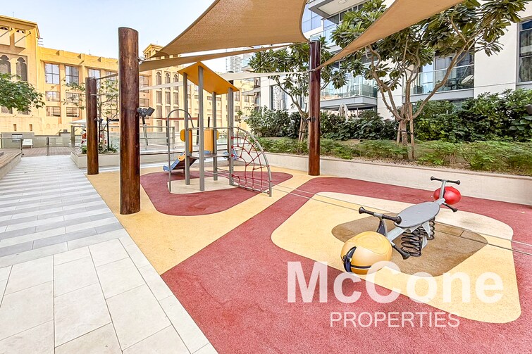 Bellevue Towers Apartment for Rent, Downtown Dubai, Dubai