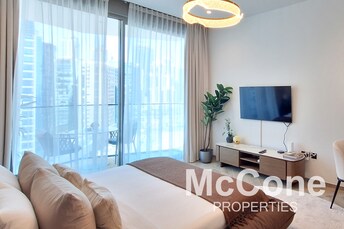 Peninsula One Apartment for Rent, Business Bay, Dubai