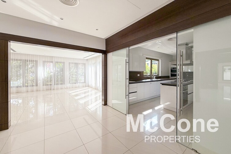Signature Villas Palm Jumeirah Villa for Rent, Palm Jumeirah, Dubai