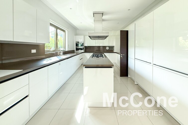 Signature Villas Palm Jumeirah Villa for Rent, Palm Jumeirah, Dubai