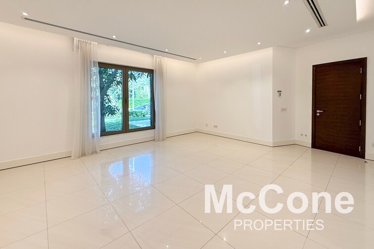Signature Villas Palm Jumeirah Villa for Rent, Palm Jumeirah, Dubai
