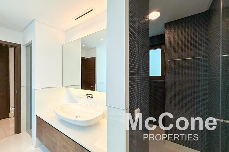 Signature Villas Palm Jumeirah Villa for Rent, Palm Jumeirah, Dubai