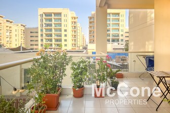 2 BR Apartment For Sale in Al Dhafrah Cover Image