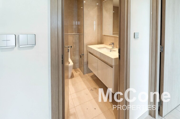 Burj Royale Apartment for Sale, Downtown Dubai, Dubai