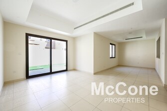 3 BR Townhouse For Sale in Mira 1 Cover Image