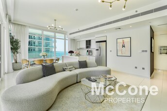 Apartment For Sale in Dubai Harbour