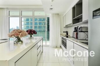 Apartment For Sale in Dubai Harbour