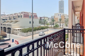 1 BR Apartment For Sale in Pantheon Boulevard