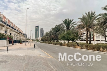 1 BR Apartment For Sale in Pantheon Boulevard