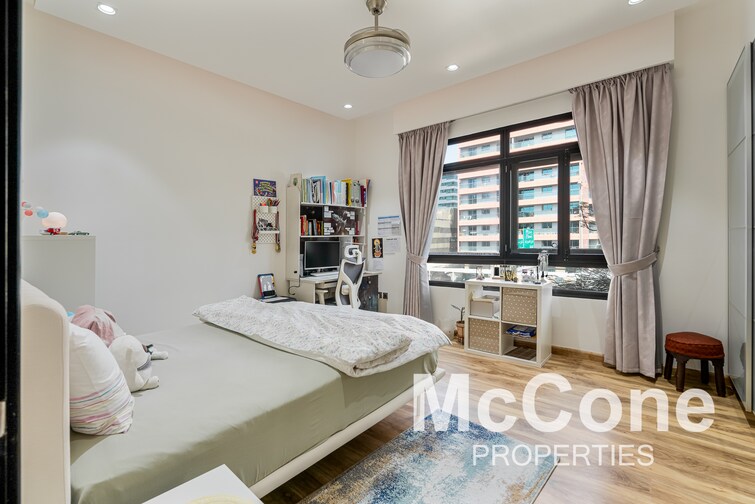 Al Ghaf Apartment for Sale, The Greens, Dubai