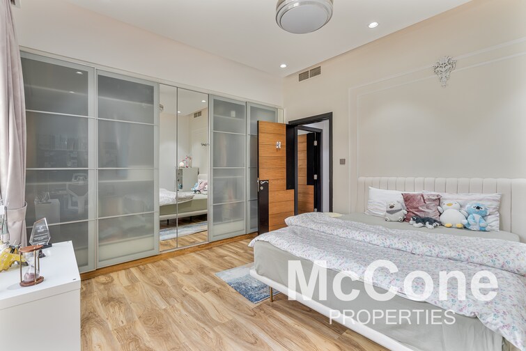 Al Ghaf Apartment for Sale, The Greens, Dubai