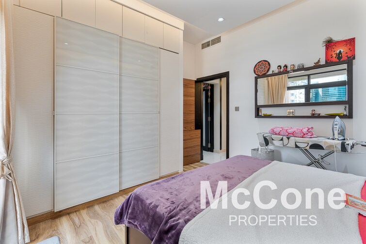 Al Ghaf Apartment for Sale, The Greens, Dubai