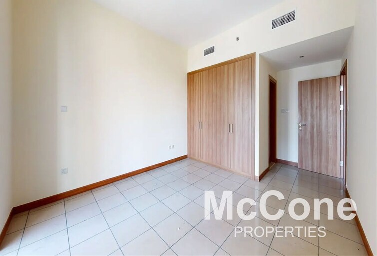 Sulafa Tower Apartment for Sale, Dubai Marina, Dubai