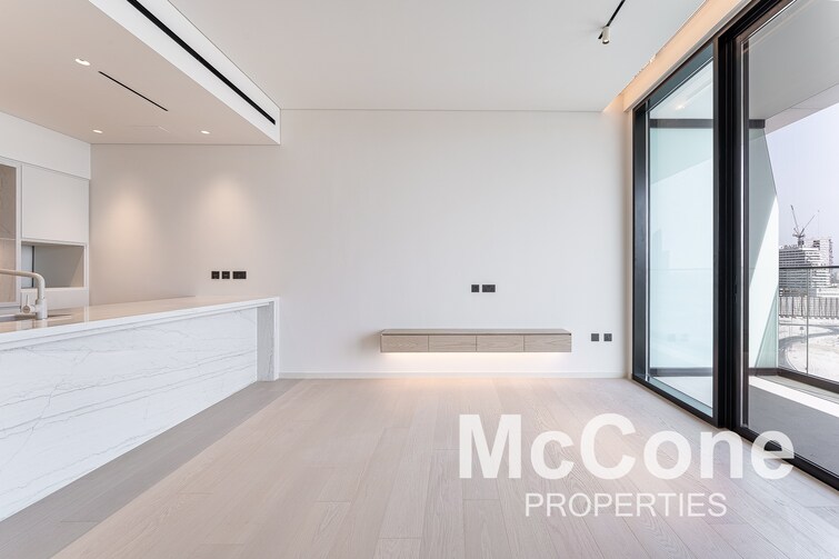 Dubai Healthcare City Phase 2 Apartment for Sale, Al Jaddaf, Dubai