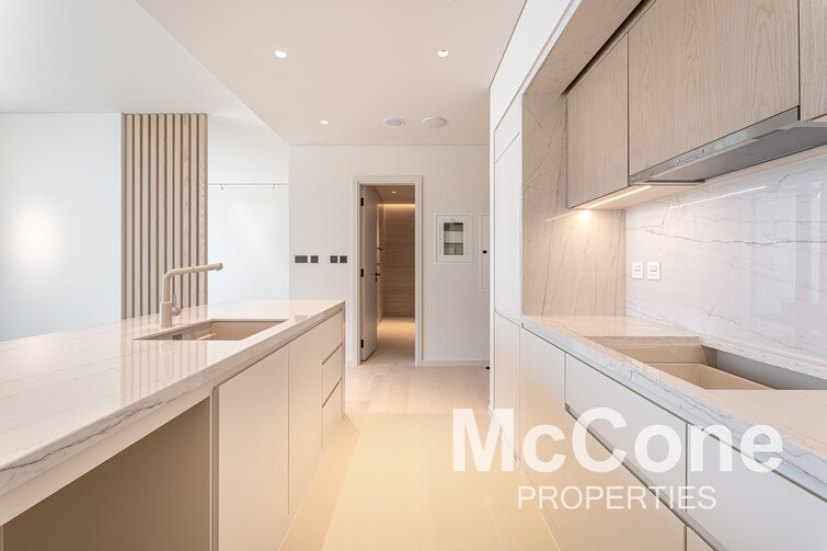 Dubai Healthcare City Phase 2 Apartment for Sale, Al Jaddaf, Dubai