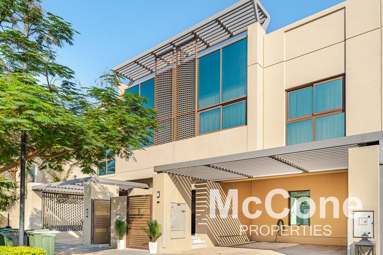 Meydan Gated Community Townhouse for Sale, Meydan City, Dubai