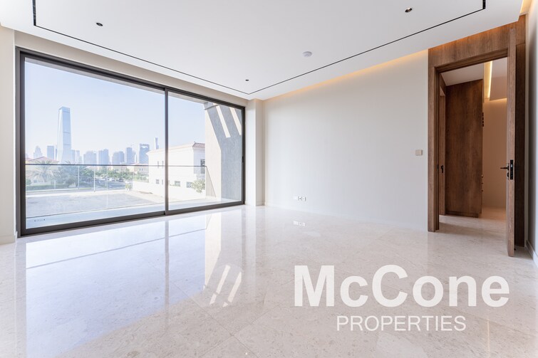 Jumeirah Park Homes Villa for Sale, Jumeirah Park, Dubai