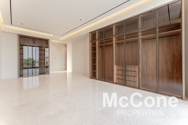 Jumeirah Park Homes Villa for Sale, Jumeirah Park, Dubai