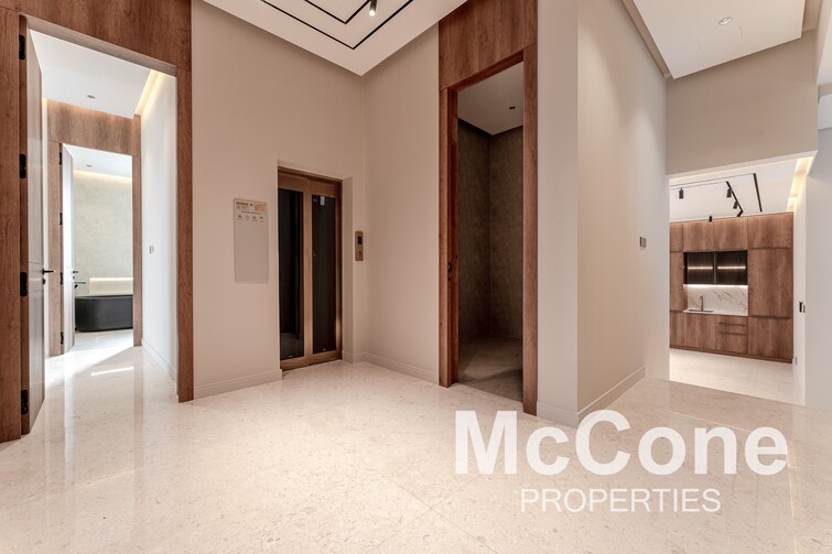 Jumeirah Park Homes Villa for Sale, Jumeirah Park, Dubai