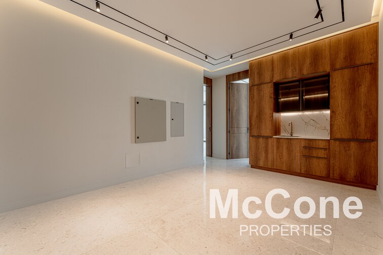 Jumeirah Park Homes Villa for Sale, Jumeirah Park, Dubai