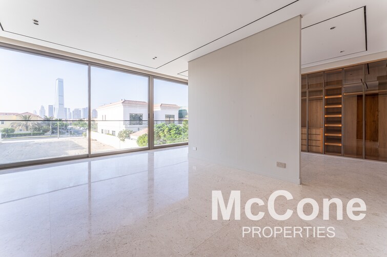 Jumeirah Park Homes Villa for Sale, Jumeirah Park, Dubai