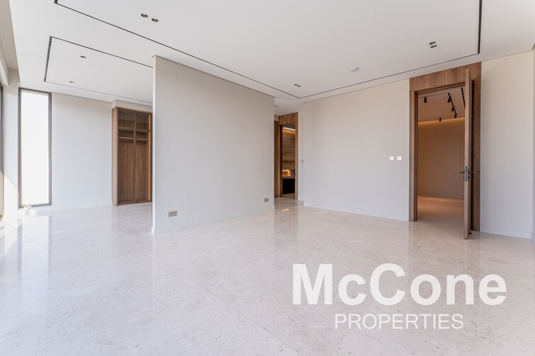 Jumeirah Park Homes Villa for Sale, Jumeirah Park, Dubai