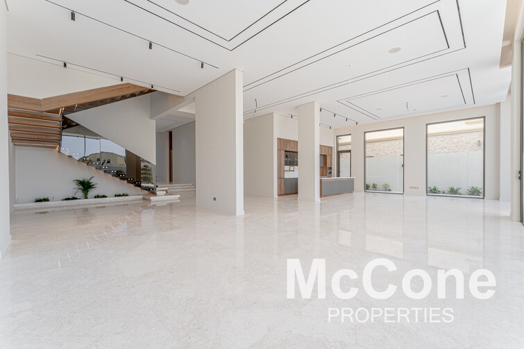 Jumeirah Park Homes Villa for Sale, Jumeirah Park, Dubai