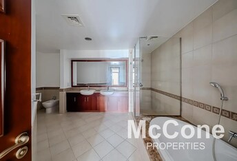 1 BR Apartment For Sale in Golden Mile 2