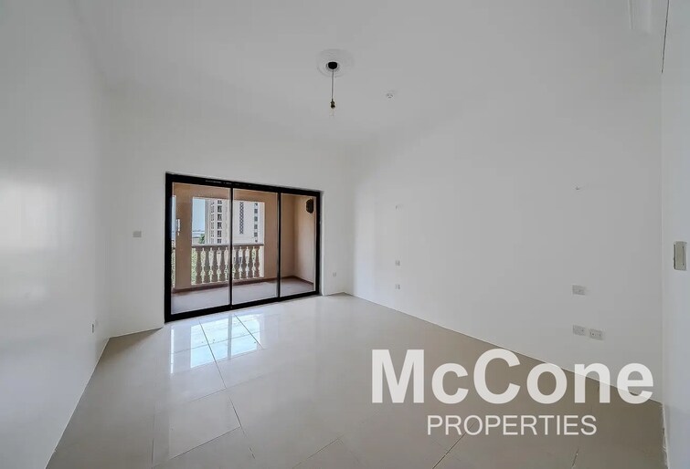 Golden Mile Apartment for Sale, Palm Jumeirah, Dubai