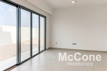 3 BR Townhouse For Sale in Dubai South