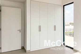 3 BR Townhouse For Sale in Dubai South