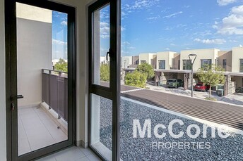 3 BR Townhouse For Sale in Dubai South