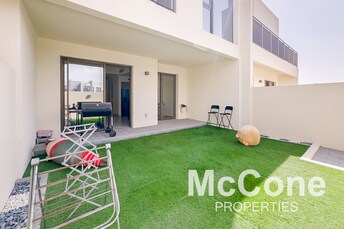 3 BR Townhouse For Sale in Dubai South