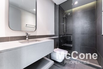 Villa For Sale in June