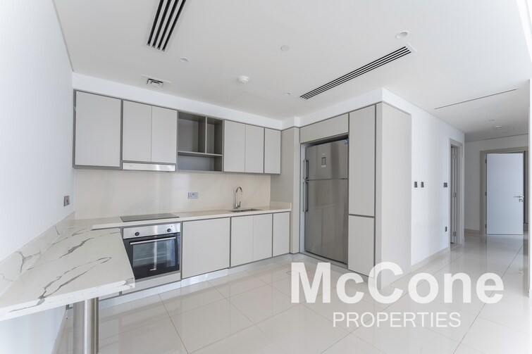  Apartment for Sale, Dubai Harbour, Dubai