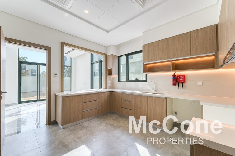  Villa for Sale, Al Furjan, Dubai