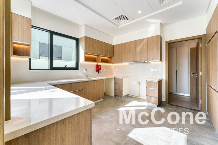  Villa for Sale, Al Furjan, Dubai