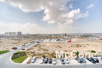 2 BR Apartment For Sale in Dubai South