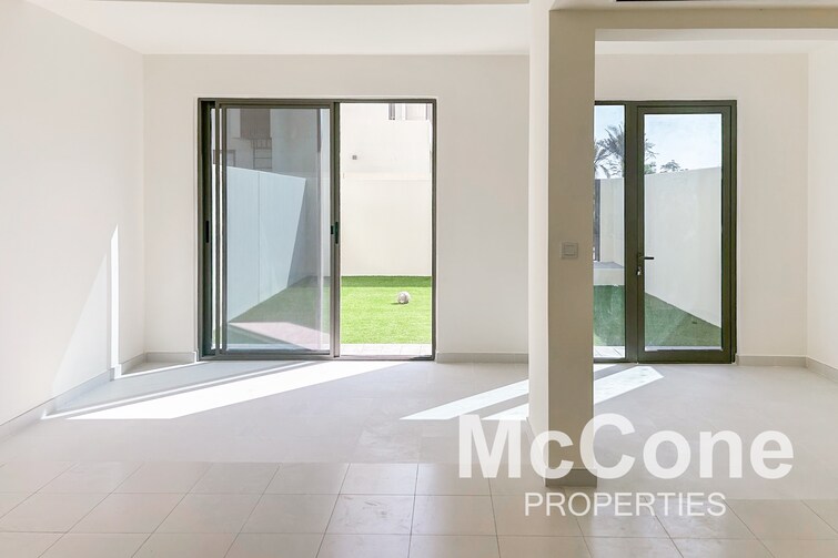  Townhouse for Sale, Dubai South, Dubai