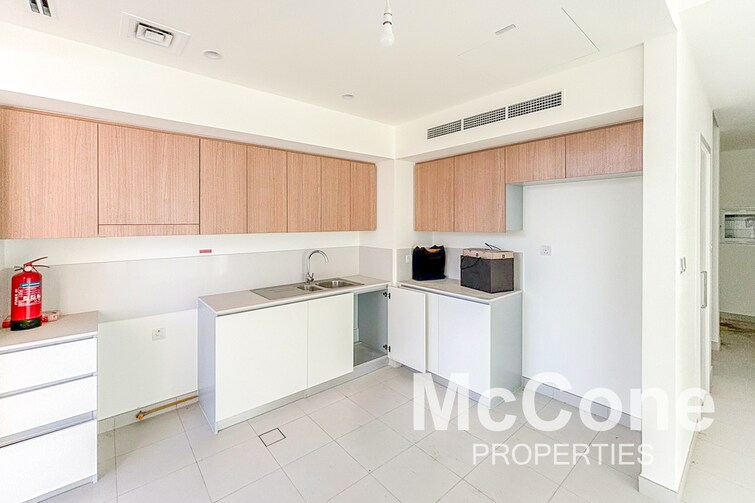  Townhouse for Sale, Dubai South, Dubai