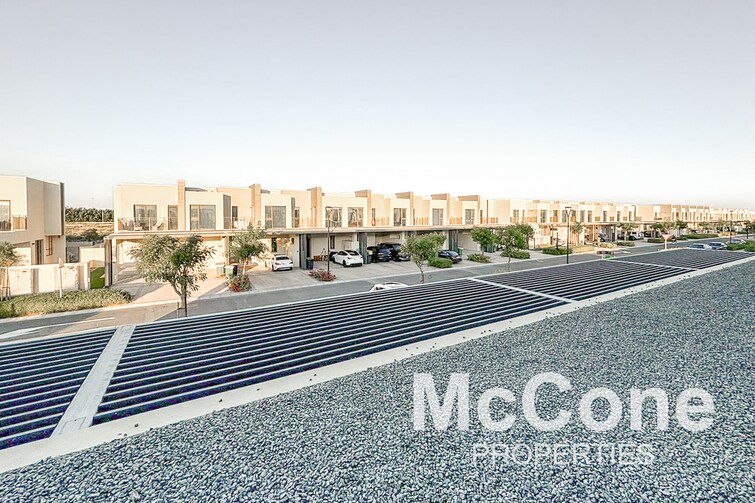  Townhouse for Sale, Dubai South, Dubai