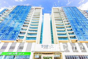 2 BR Apartment For Sale in Topaz Avenue