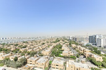 2 BR Apartment For Sale in Topaz Avenue