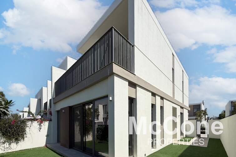 Elan Townhouse for Sale, Tilal Al Ghaf, Dubai